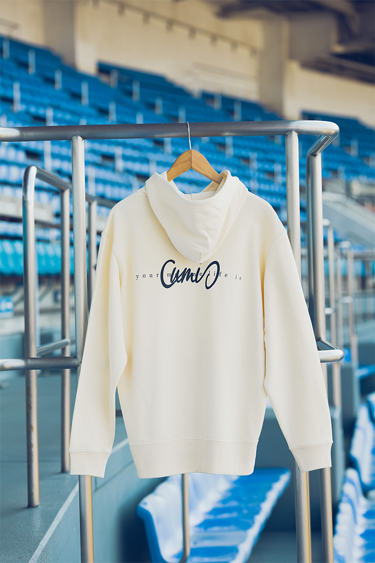 前後プリントパーカー