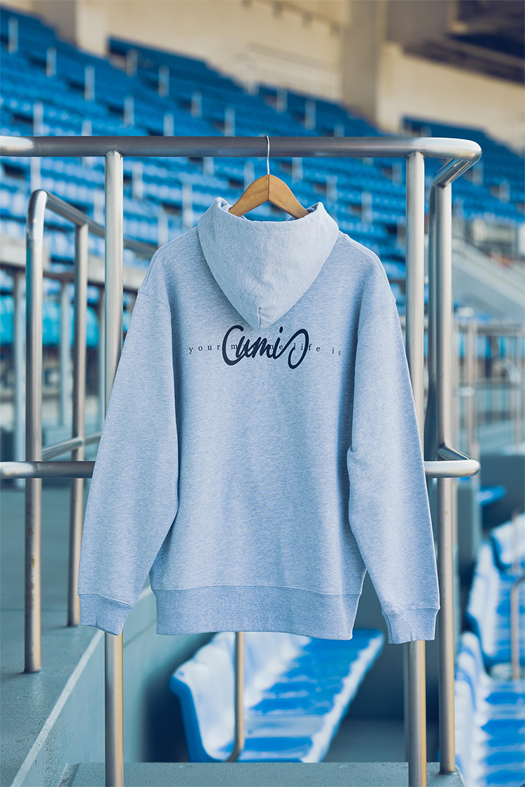 前後プリントパーカー