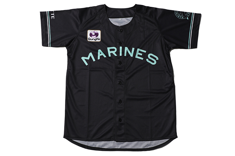 BLACK SUMMERユニホーム