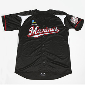 千葉ロッテマリーンズ ビジターユニフォーム ブラック 2000−2004年 7 限定品】2000-2004千葉ロッテマリーンズ 1 小坂誠 デサント製