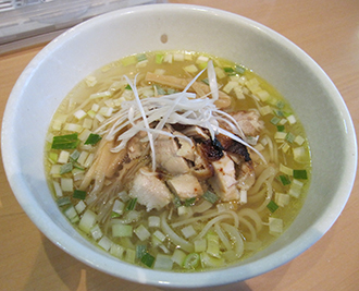 埼玉ネギ塩鶏そば 980円(税込)