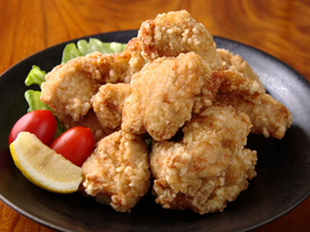 聖地中津からあげ ぶんごや(QVCマリン)