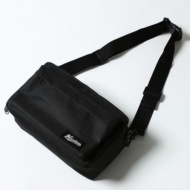 2022年入会特典グッズ ボトルポケット付き2WAYショルダー