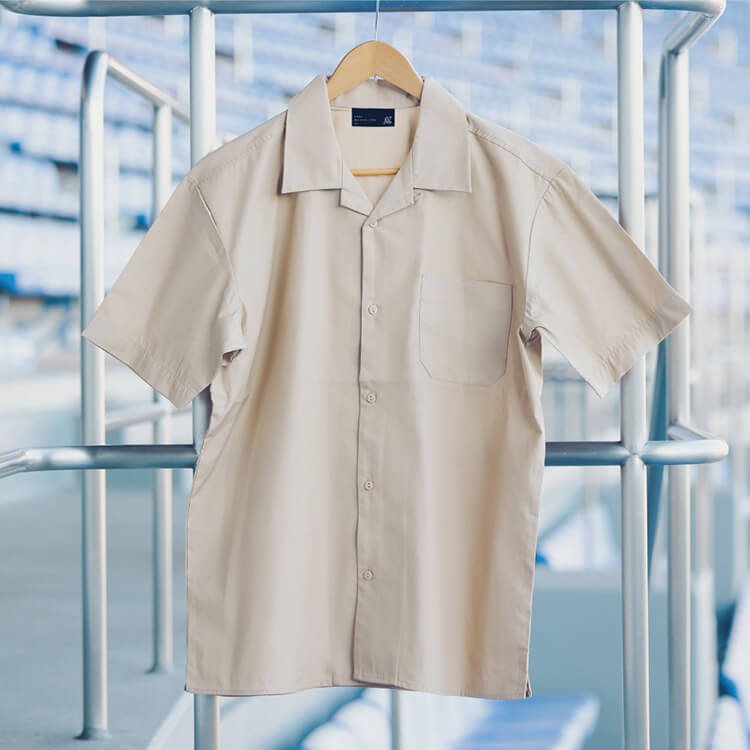 開襟シャツ ベージュ