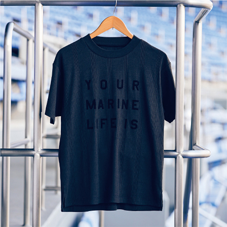 モックネックTシャツ