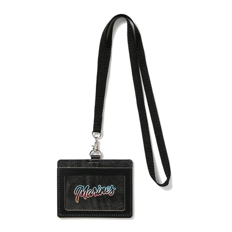 本革製IDカードホルダー