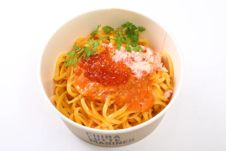 陸人のイクラとカニのトマトクリームパスタ