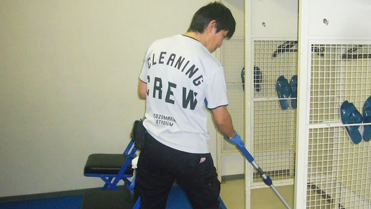 清掃クルー